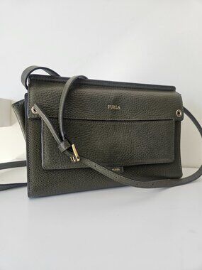 Furla Olive Green Leather Wallet Crossbody Clutch Purse Adjustable Strap
